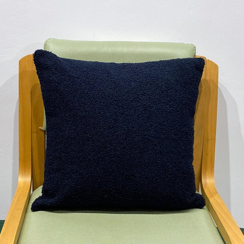 Almofada Decorativa Para Sala de Estar - Teddy Pillow - Almofada Azul Marinho / 30x50cm, Almofada Azul Marinho / 45x45cm, Almofada Azul Marinho / 50x50cm, Almofada Azul / 30x50cm, Almofada Azul / 45x45cm, Almofada Azul / 50x50cm, Almofada Azul Claro / 30x50cm, Almofada Azul Claro / 45x45cm, Almofada Azul Claro / 50x50cm, Almofada Rosa / 30x50cm - Tudo Shop