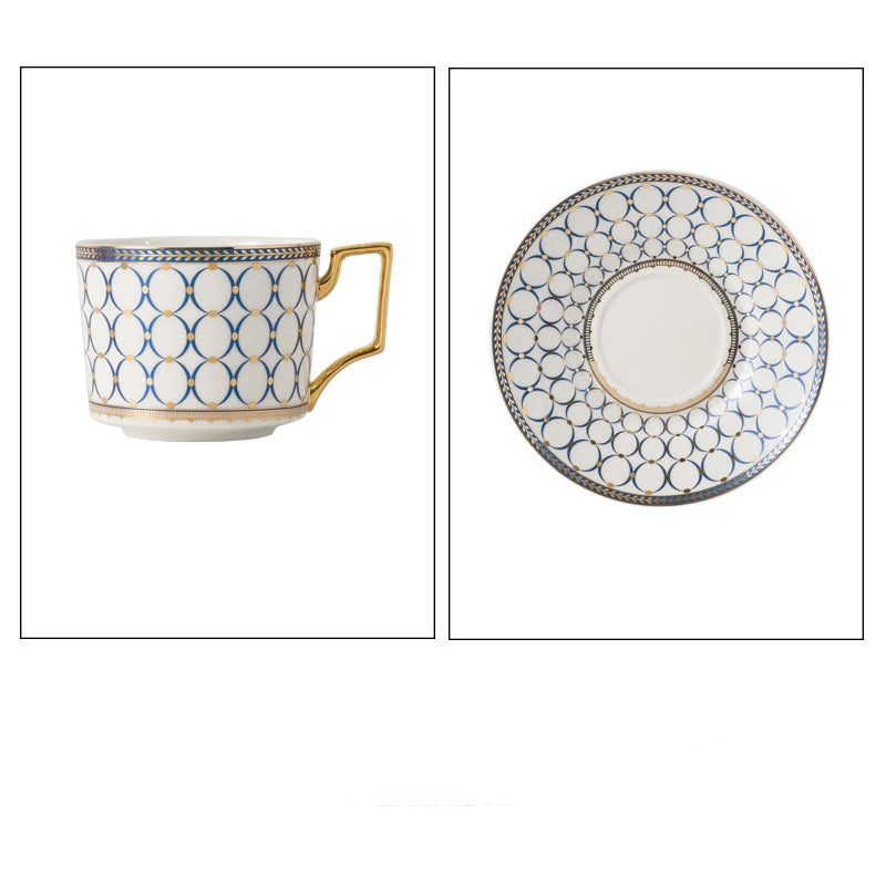 Xícara de Café Europeia- GoldEngland - Jogo de Xícara de Café Rosa Florido, Jogo de Xícara de Café Azul Florido, Jogo de Xícara de Café Vermelho, Jogo de Xícara de Café Azul, Jogo de Xícara de Café Rosa Traços, Jogo de Xícara de Café Azul Traços, Jogo de Xícara de Café Branco - Tudo Shop