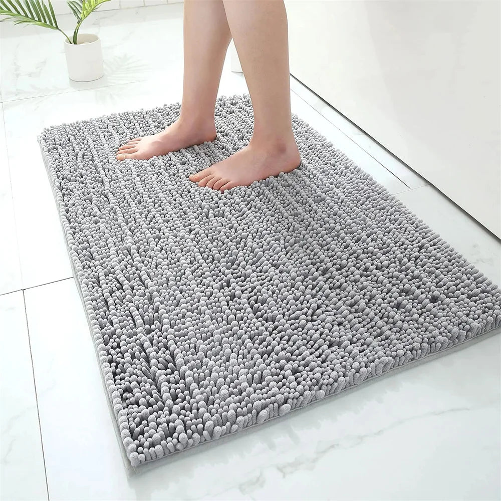 Tapete Antiderrapante Para Banheiro - ChenilleSoft - Tapete Antiderrapante Preto / 41x61cm, Tapete Antiderrapante Preto / 51x76cm, Tapete Antiderrapante Preto / 61x91cm, Tapete Antiderrapante Preto / 61x119cm, Tapete Antiderrapante Branco / 41x61cm, Tapete Antiderrapante Branco / 51x76cm, Tapete Antiderrapante Branco / 61x91cm, Tapete Antiderrapante Branco / 61x119cm, Tapete Antiderrapante Cinza Claro / 41x61cm, Tapete Antiderrapante Cinza Claro / 51x76cm - Tudo Shop